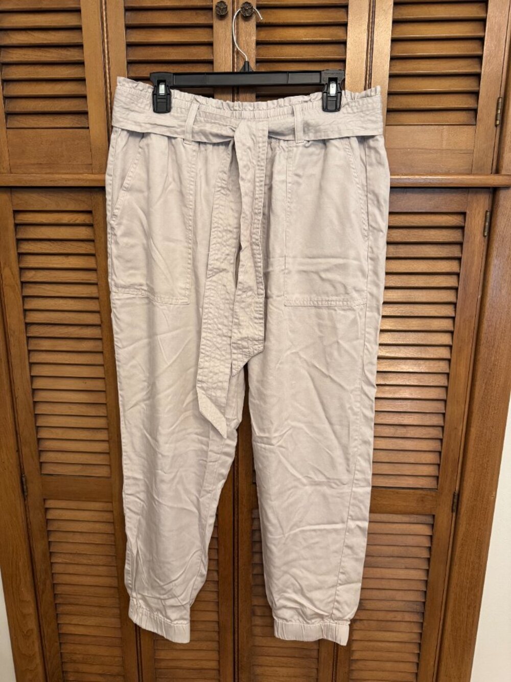 LIKE NEW Abercrombie & Fitch High Waist Jogger Pants Size L